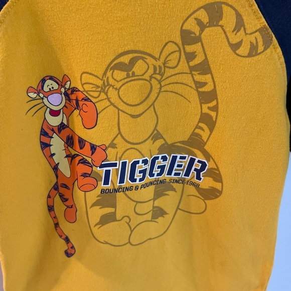 Y2K Disney Tigger Casual T-Shirt from Winnie The Pooh - Picture 3 of 5